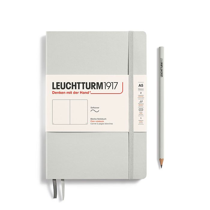 Notizbuch Medium (A5), Softcover, 123 nummerierte Seiten, Light Grey, blanko